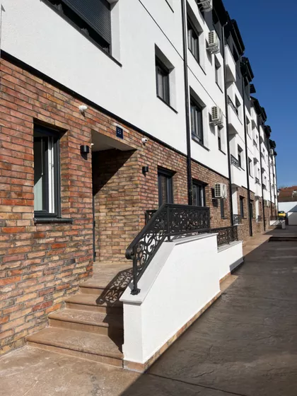 Bulevar Jna 33m | 4zida.rs