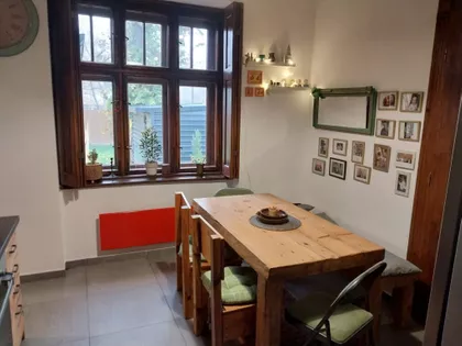 Kertvaroš | 4zida.rs