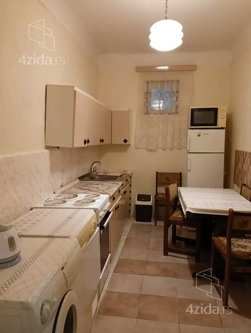 Jednosoban stan | 4zida