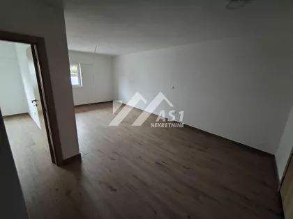 Slavonska | 4zida.rs