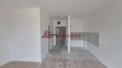 Radijalac | 4zida.rs