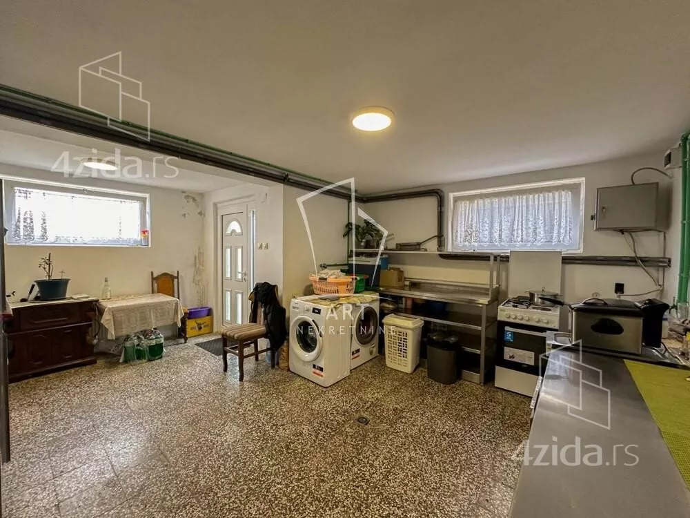 3-etažna kuća | 4zida