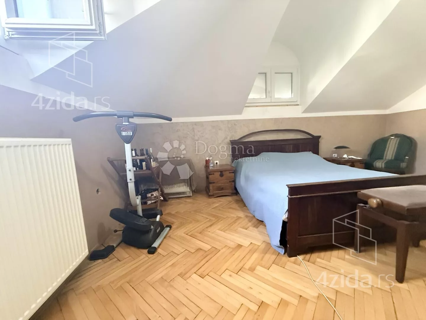 Poslovni prostor | 4zida