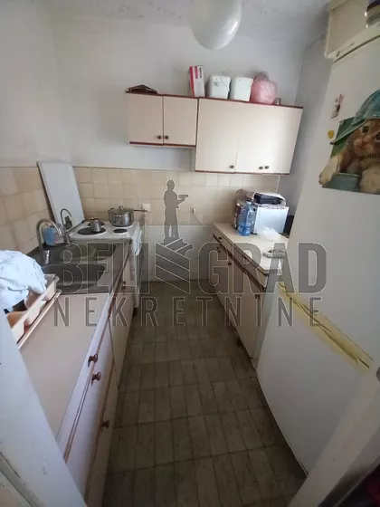 Prvomajska | 4zida.rs