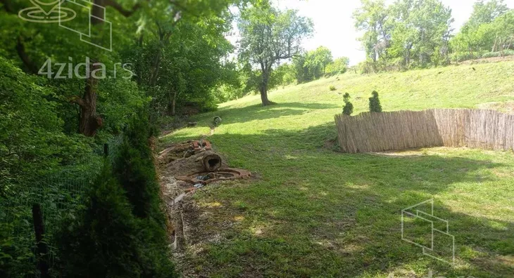 Građevinsko zemljište | 4zida