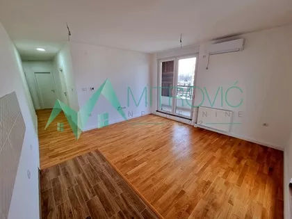 Bulevar Patrijarha Pavla (Somborski Bulevar) | 4zida.rs