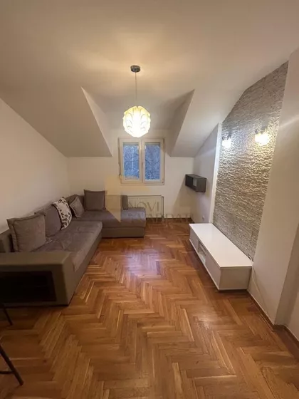 Godominska | 4zida.rs