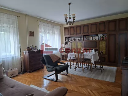 Kertvaroš | 4zida.rs