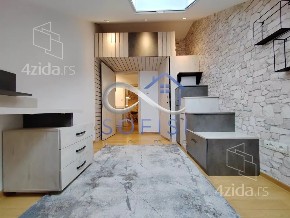 Petosoban stan | 4zida