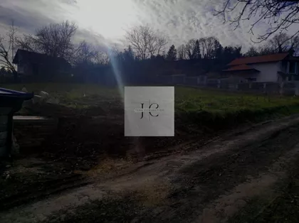 Sremska Kamenica | 4zida.rs