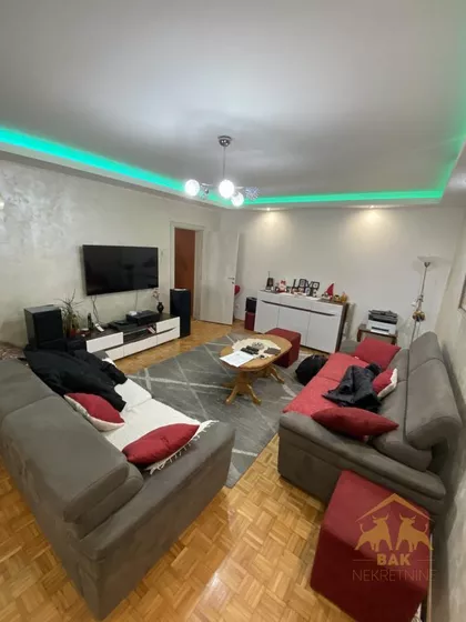 Bulevar Oslobođenja | 4zida.rs