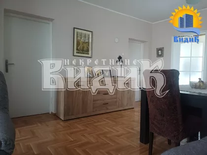 Bože Baucala | 4zida.rs