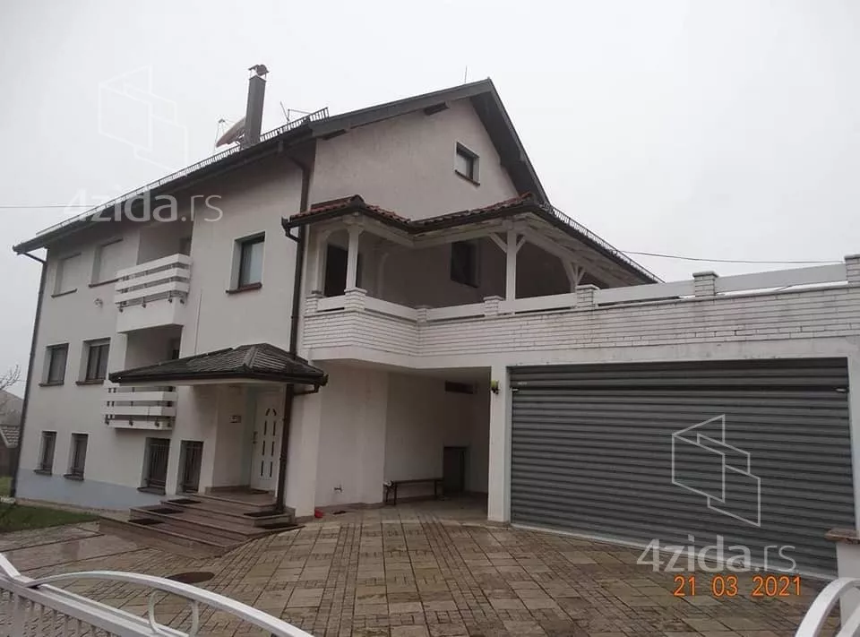 3-etažna kuća | 4zida