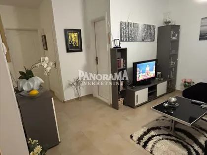 Duje Damnjanovića | 4zida.rs