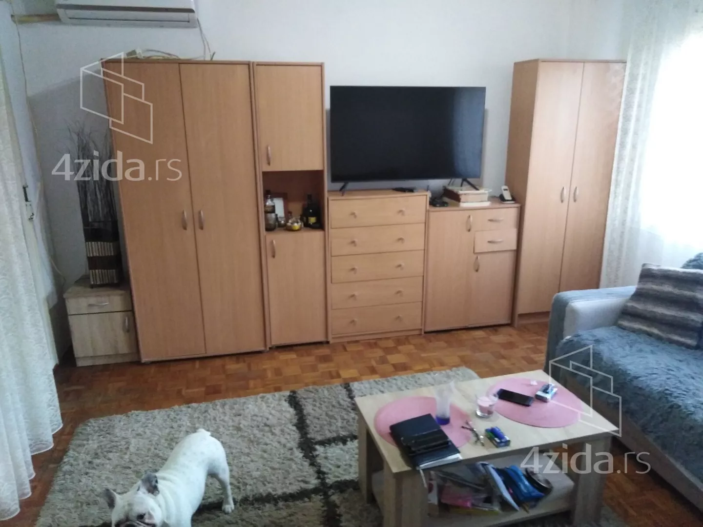 Troiposoban stan | 4zida