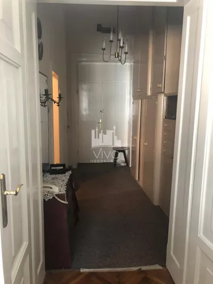 Vase Čarapića | 4zida.rs