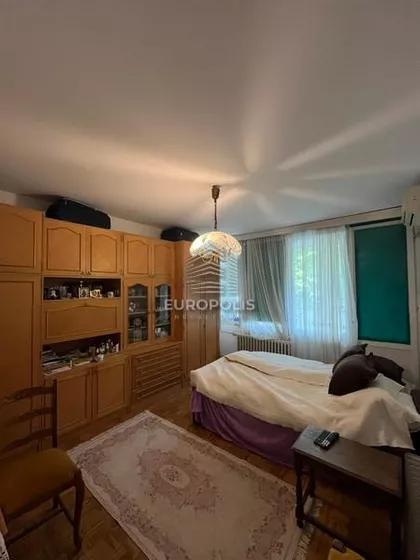 Deset avijatičara | 4zida.rs