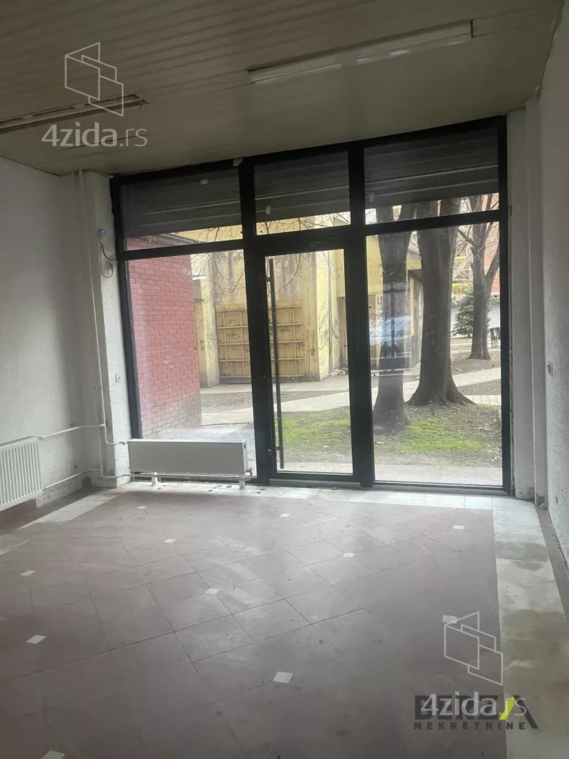 Poslovni prostor | 4zida