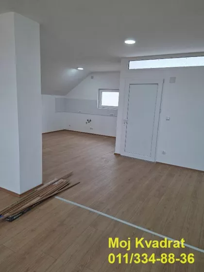 Ugrinovačka | 4zida.rs