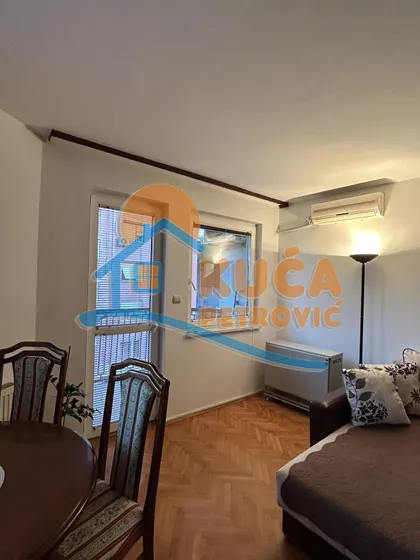 Pasterova | 4zida.rs