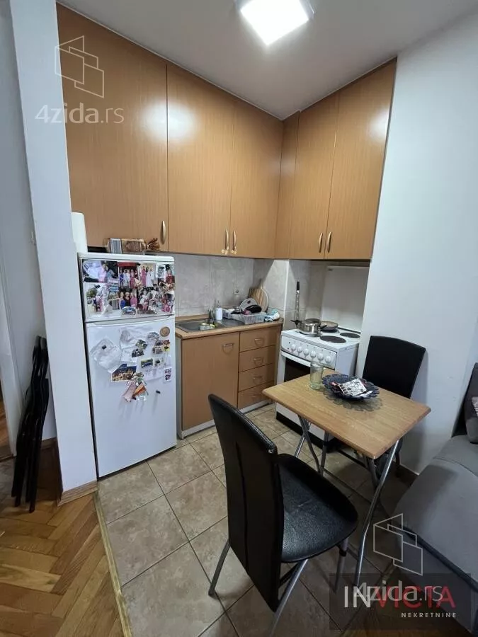 Garsonjera | 4zida