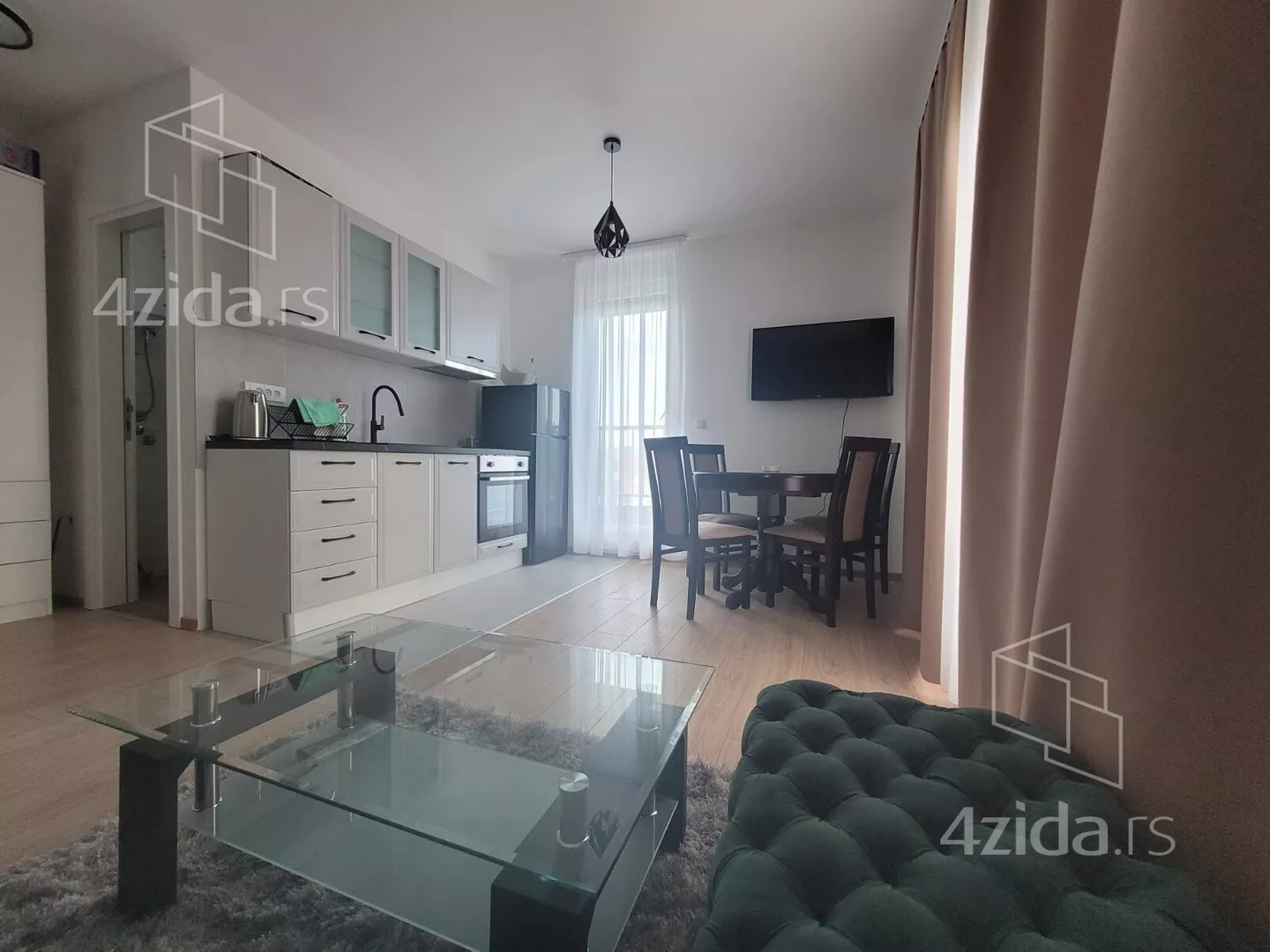 Garsonjera | 4zida