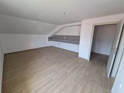 Učitelja Bore Jovanovića 6 | 4zida.rs