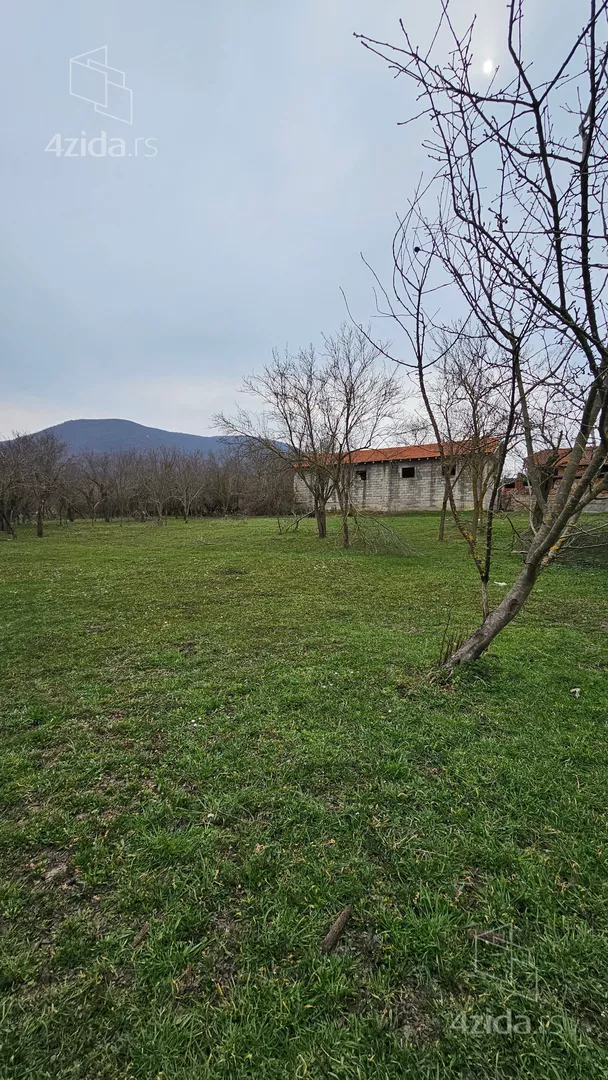 Građevinsko zemljište | 4zida