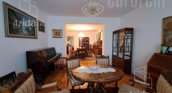 3-etažna kuća | 4zida