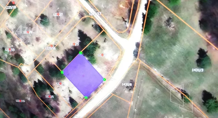 Građevinsko zemljište | 4zida