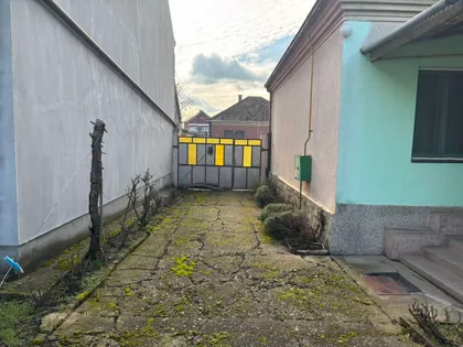 Dušana Jerkovića 46A | 4zida.rs