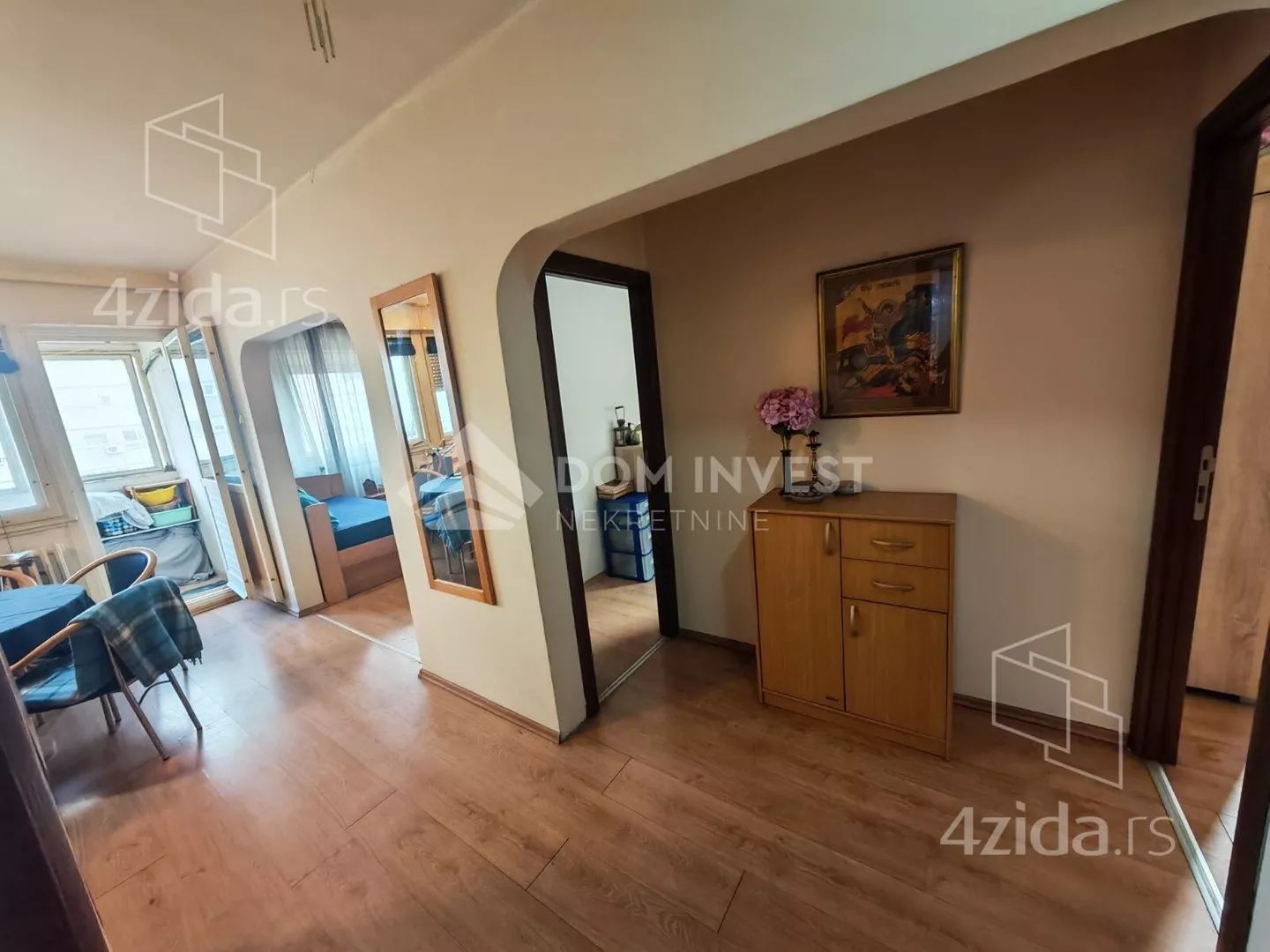 Dvoiposoban stan | 4zida