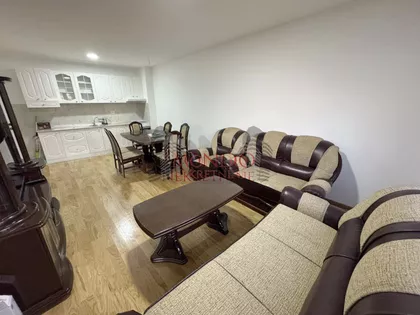 Dom Zdravlja | 4zida.rs