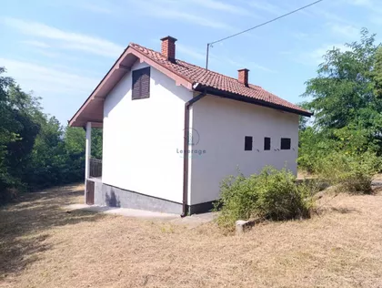 Stojnik | 4zida.rs