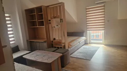 Nemanjina 24 | 4zida.rs