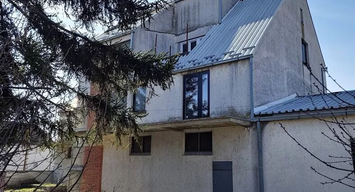 Poslovna zgrada | 4zida