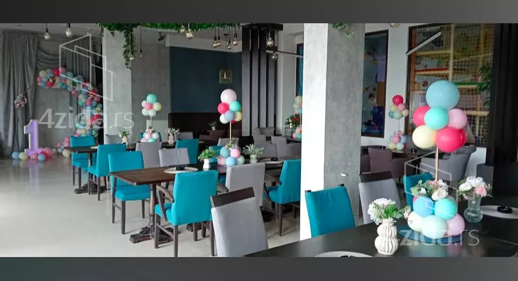 Ugostiteljski objekat | 4zida