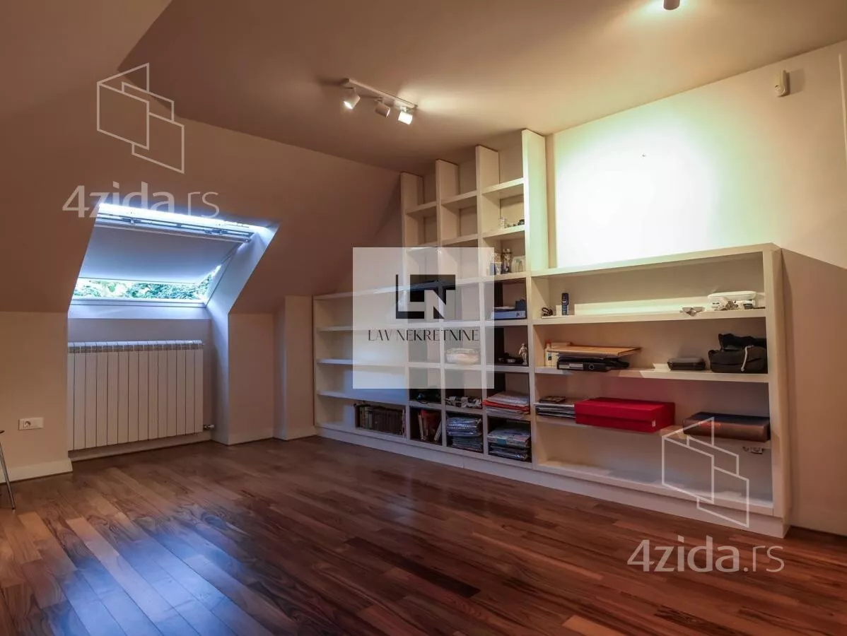 Kuća | 4zida