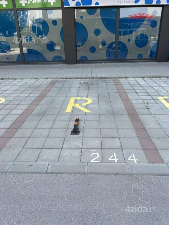 Parking | 4zida