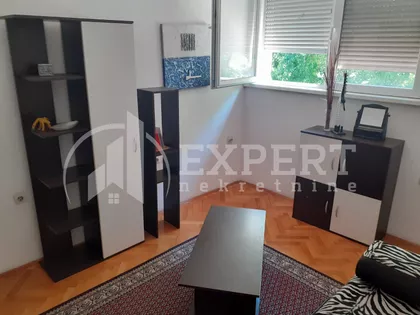 Kosovke Devojke | 4zida.rs