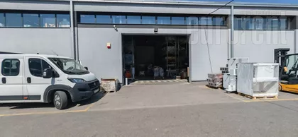 ZEMUN POLJE | 4zida.rs