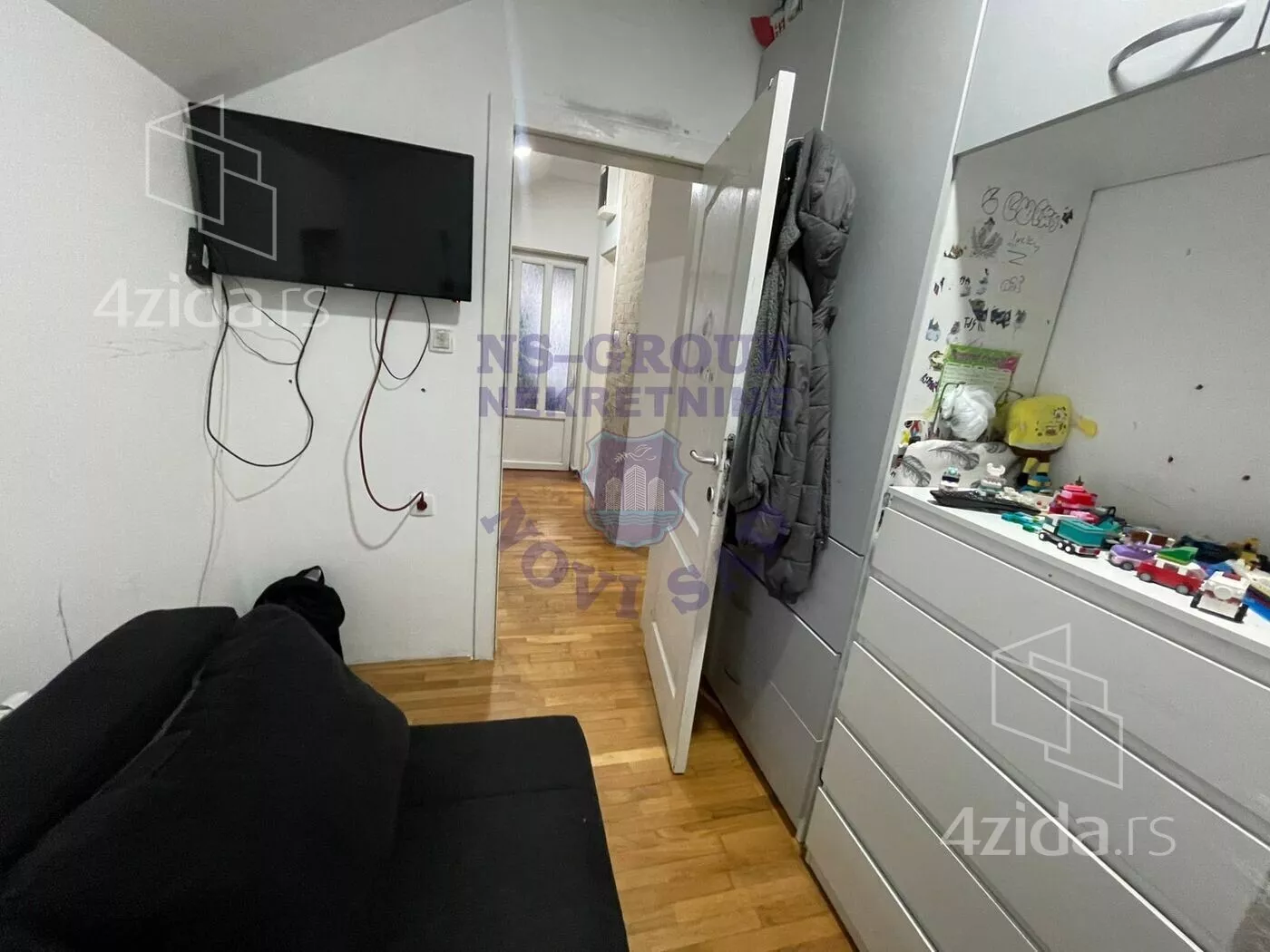 Jednoiposoban stan | 4zida