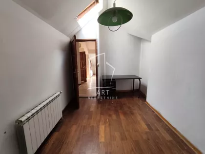 Južni Bulevar | 4zida.rs
