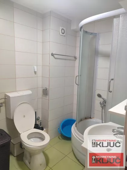 Grbavica | 4zida.rs