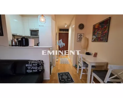 Uroša Martinovića | 4zida.rs