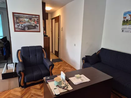 Centar 3 | 4zida.rs