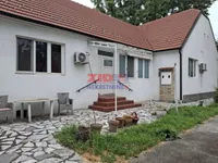 Centar, Zemun opština, Beograd | 4zida.rs