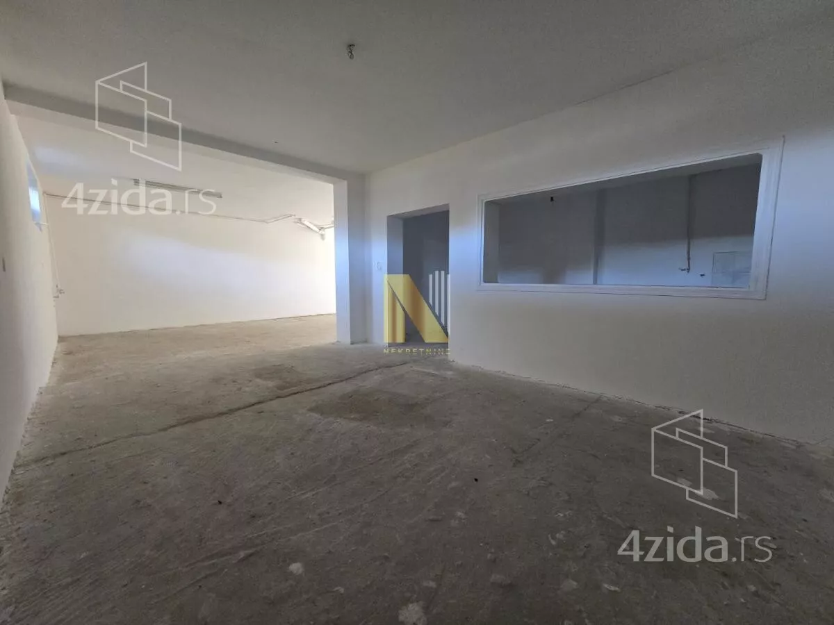 Poslovni prostor | 4zida