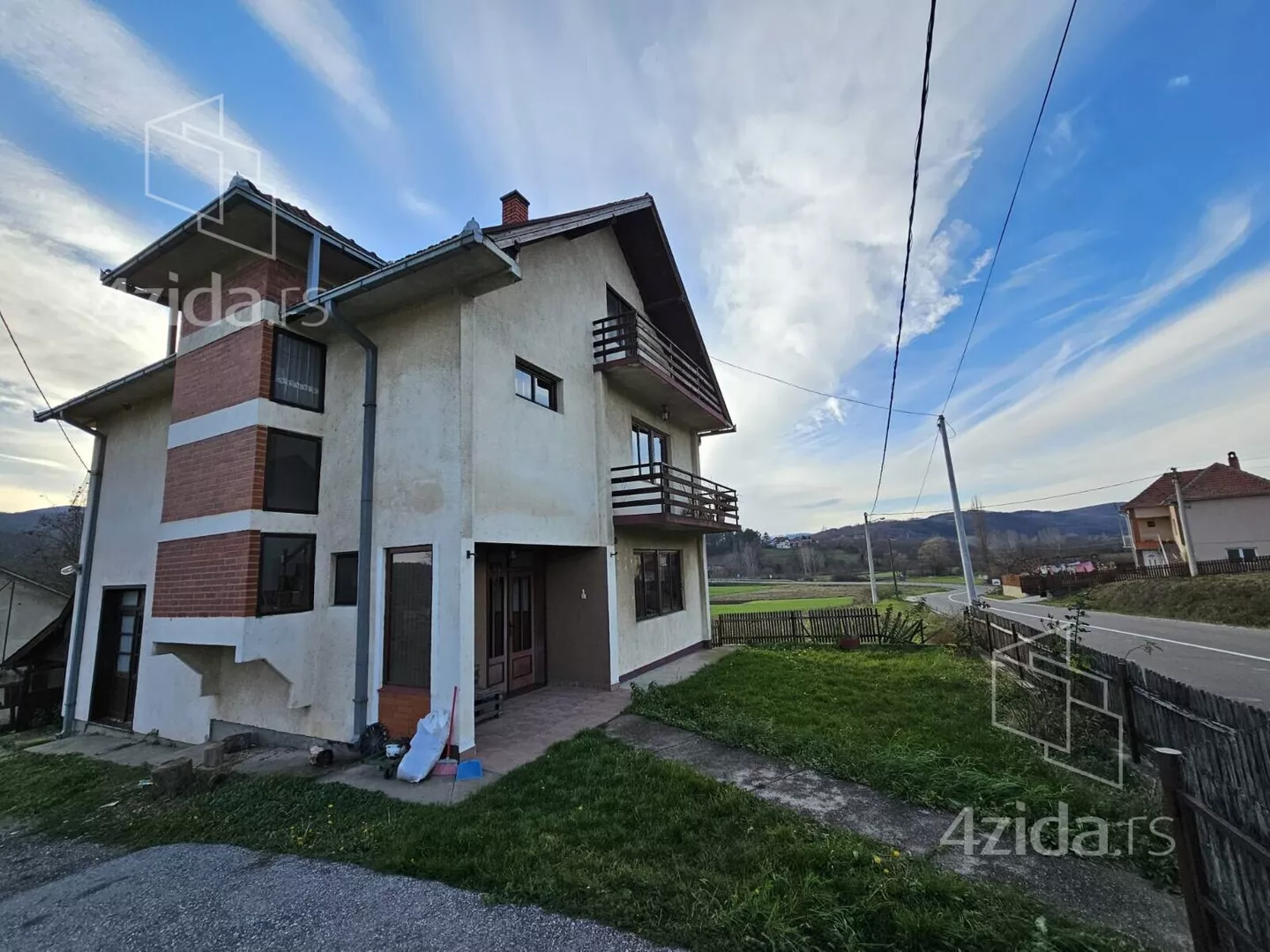 3-etažna kuća | 4zida