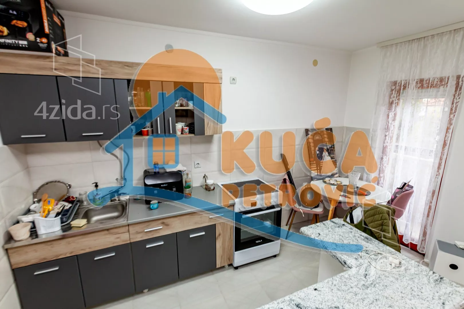 3-etažna kuća | 4zida